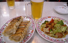 Gyoza no Osho Fushuhommachi Ekimae餐厅图片