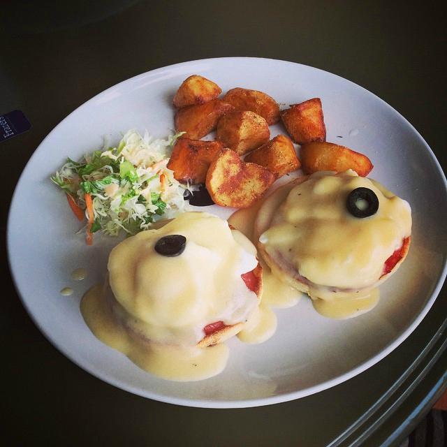 Kaiholo Cafe