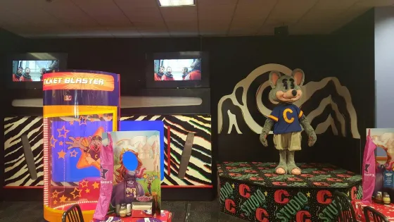 Chuck E. Cheese