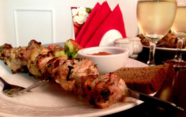 Cafe A La Russe