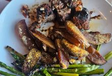 Two Brothers Tavern美食图片