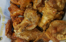 Buffalo Wild Wings餐厅图片
