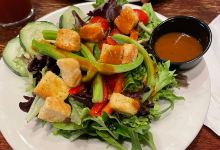 Painted Horse Bar & Grille美食图片