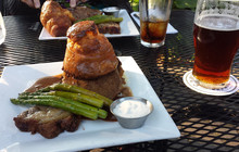 The Black Dog Village Pub & Bistro餐厅图片