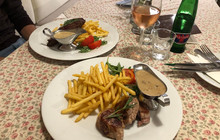 Hotel Maxant Restaurace餐厅图片