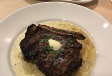 Bowdies Chophouse美食图片