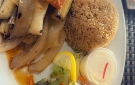 Basil Thai & Sushi