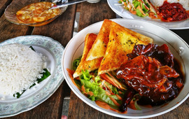 Kafe Kampung Kaw