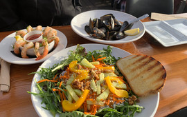 FloatHouse Patio & Grill