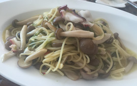 Iwajin Tearoom