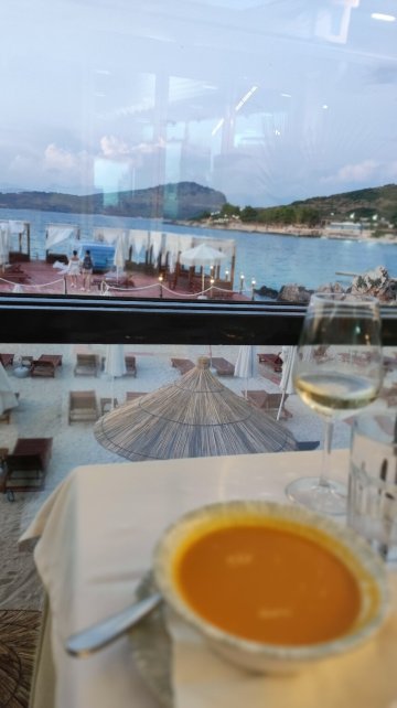 Abiori Bar Restaurant Pizzeria Ksamil餐厅图片