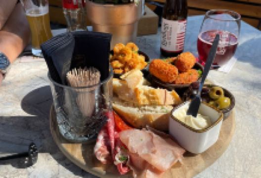 In de Klander Muelen美食图片