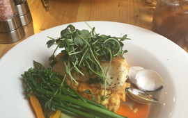 Kicking Horse Lounge