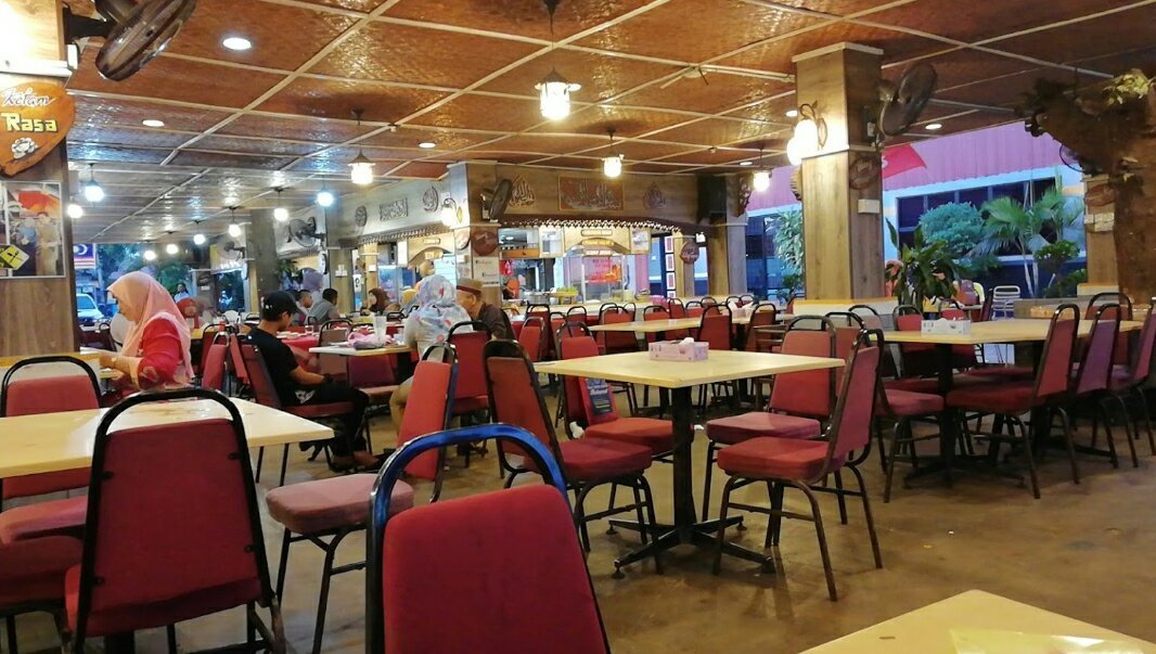 Kahfi Tomyam Seafood
