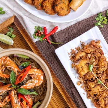 Siam Kitchen - HomeTeam Khatib