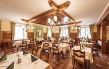Zum Brauhaus Gasthof-Restaurant餐厅图片