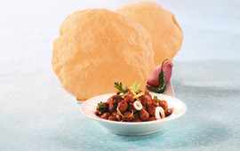 Manohar Dairy and Restaurant
