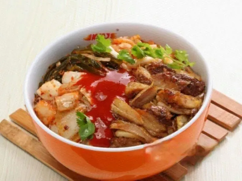 云南过桥米线(西落凤店)