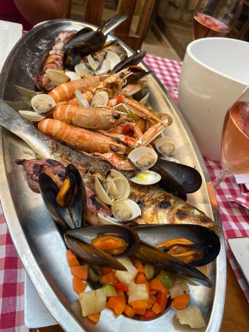 Restaurant Tragos