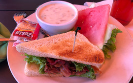 Highway House Restaurant & Bar