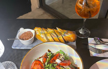 Le Regatta Restaurant餐厅图片