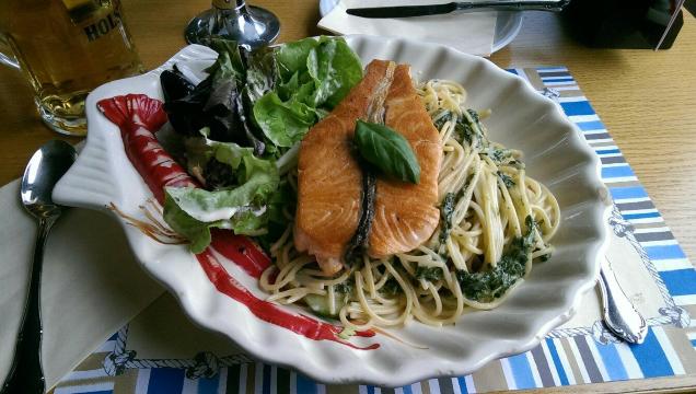Marina Restaurant Cafe Bar