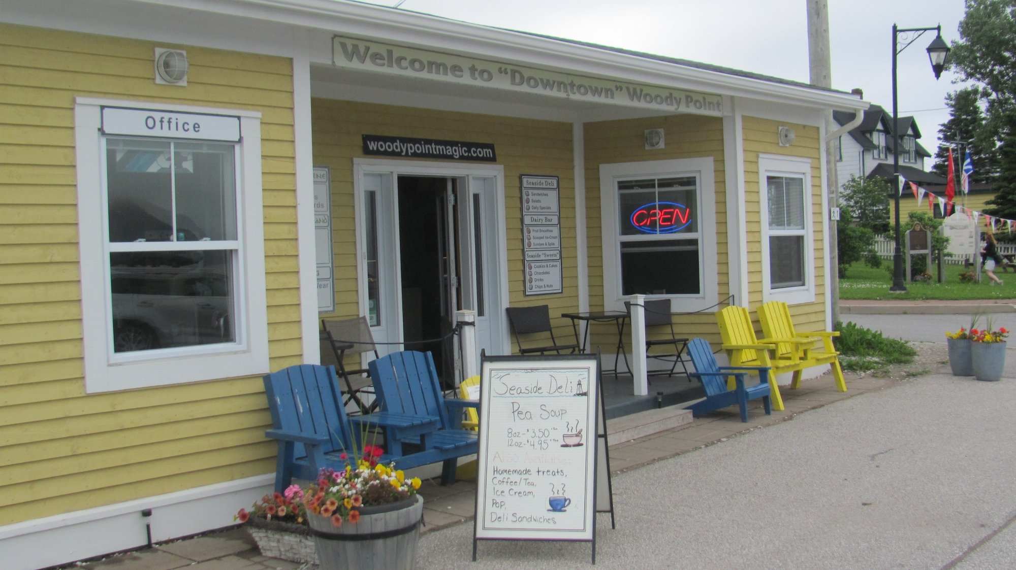 Seaside Deli & Dairy Bar