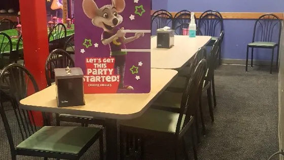 Chuck E. Cheese