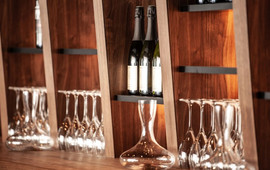 Yukashi Alpine Bistro