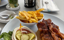 Ocean Club Cabana Bar & Grill餐厅图片