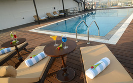 Splash Rooftop Bar
