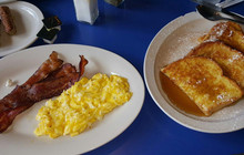 Uptown Diner餐厅图片