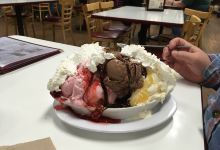Knudsen's Ice Creamery美食图片