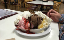 Knudsen's Ice Creamery餐厅图片