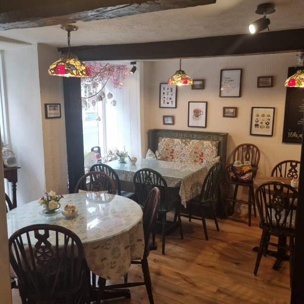 Beau's Tea Rooms