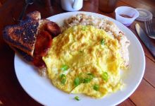 808 Grindz Cafe美食图片