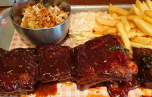 The 51st state Bar and Grill餐厅图片