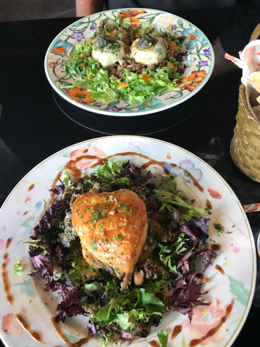Escargot Bistro