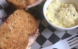 Brown Bag Deli and Cafe