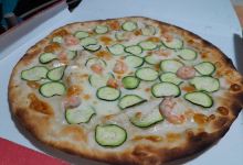 Lucky Lake Pizzeria Piano Bar美食图片