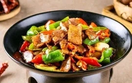 鸿丰达糊嘟馆