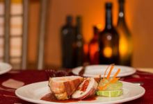 Bottle Bar and Restaurant美食图片