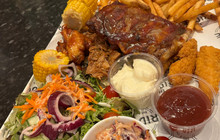 The Ridge Bar & Grill餐厅图片