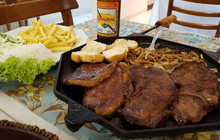 River's Grill & Restaurante餐厅图片