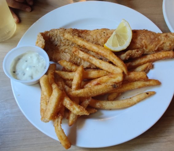 Mister Up's Restaurant & Pub