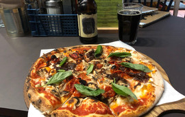Hangin' Pizzeria