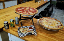 Madison Avenue Pizza餐厅图片