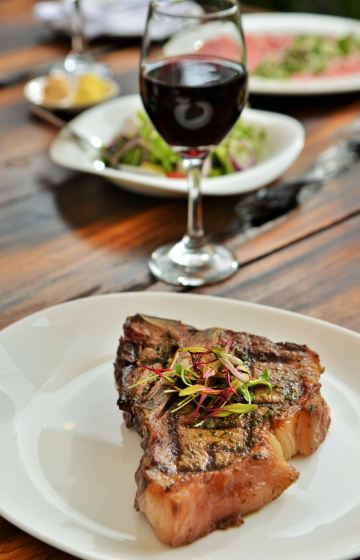 The Grill at One Twenty