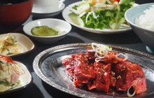 Yakiniku Gansou Honten餐厅图片