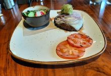 Lazy Dog Restaurant & Bar美食图片